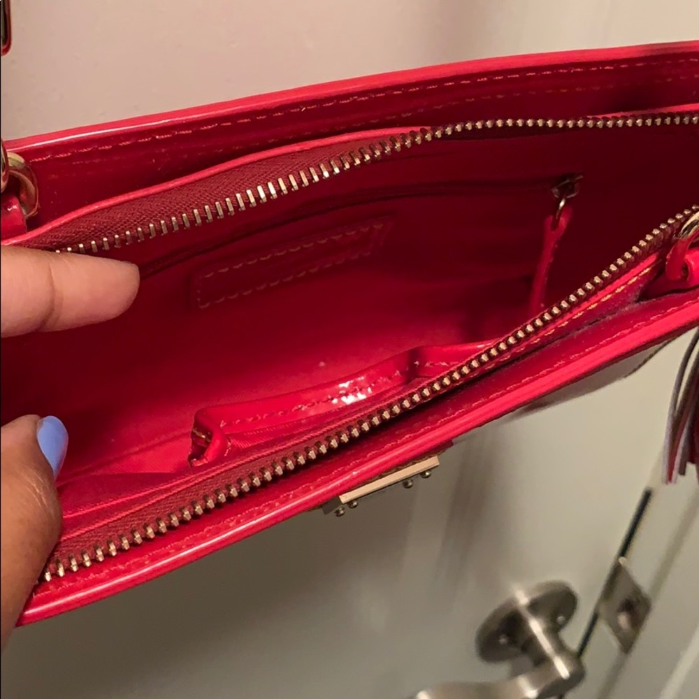 Red Dooney & Bourke Crossbody - Picture 5 of 7